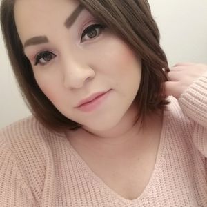 Meet your Posher, Araceli